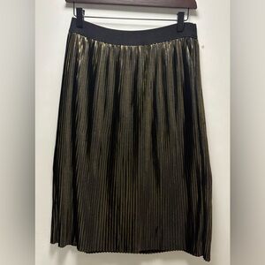 Vero Moda Black and Gold A-Line Skirt